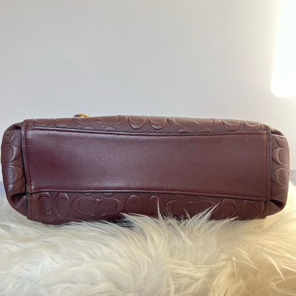 Coach crossbody/ handbag purse - Picture 12 of 12